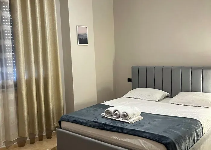 Urban Pazar * Tirana